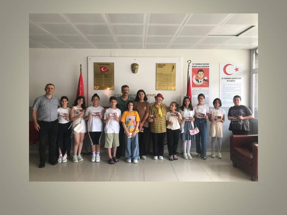 RİZE FATİH ORTAOKULU KOROSUNA TATİL HEDİYESİ