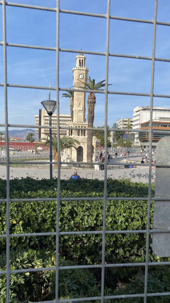 ÇOĞUNUZ ORADAYDINIZ